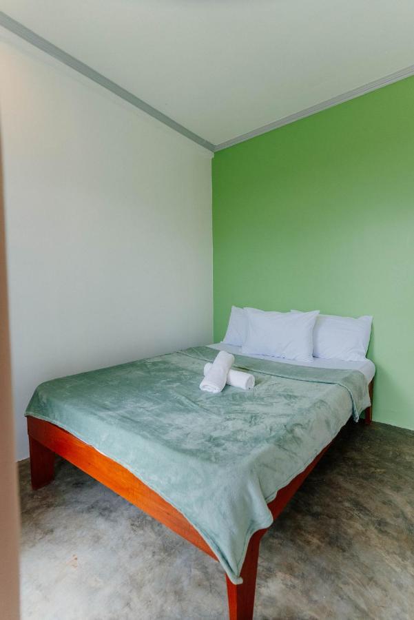 Kawayan Hostel General Luna  Kültér fotó